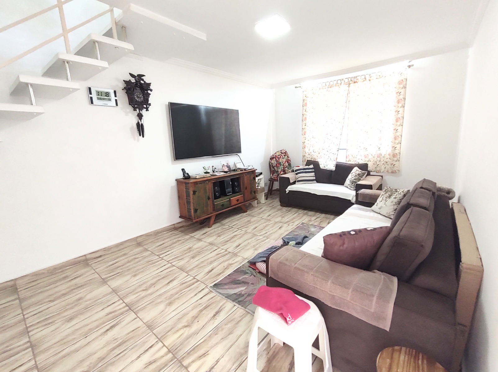 Casa (Padrão), com 2 quartos e 2 banheiros à Venda, 72 m² em Taboão da Serra/SP - Só Negócios Rentáveis