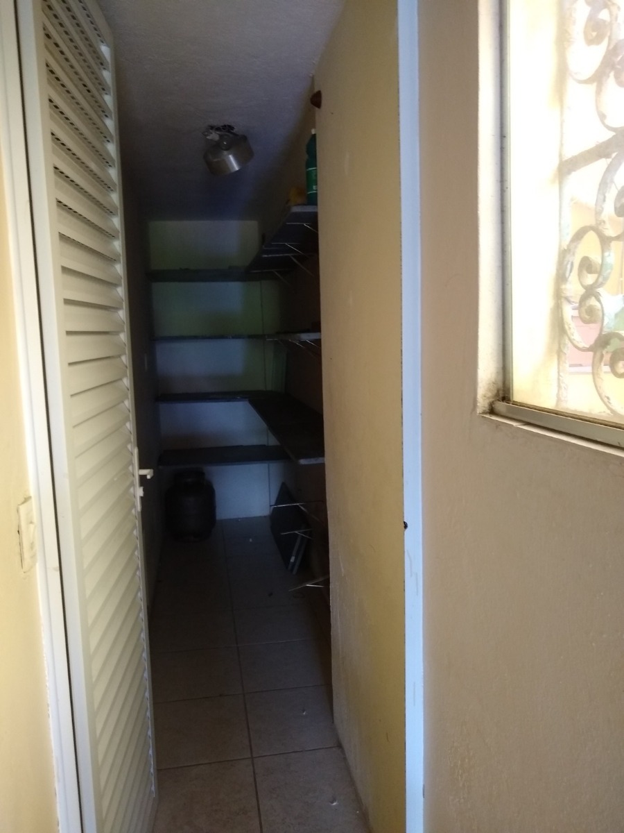 Casa (Padrão), com 3 quartos e 3 banheiros à Venda, 361 m² em Cotia/SP - Só Negócios Rentáveis