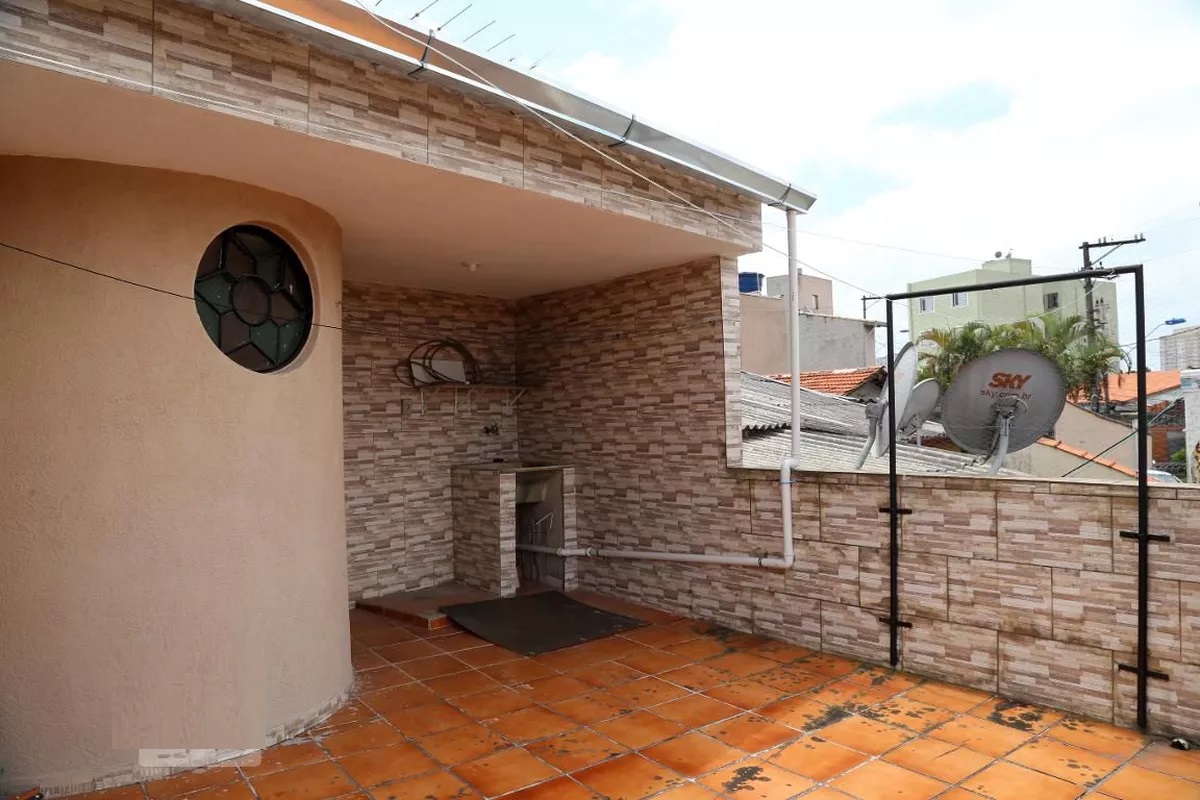 Casa (Sobrado Padrão), com 3 quartos e 2 banheiros à Venda, 134 m² em Taboão da Serra/SP - Só Negócios Rentáveis