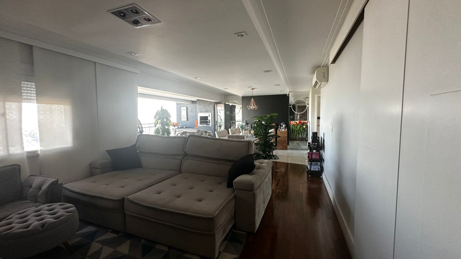 Apartamento (Padrão), com 3 quartos e 2 banheiros à Venda, 134 m² em São Paulo/SP - Só Negócios Rentáveis