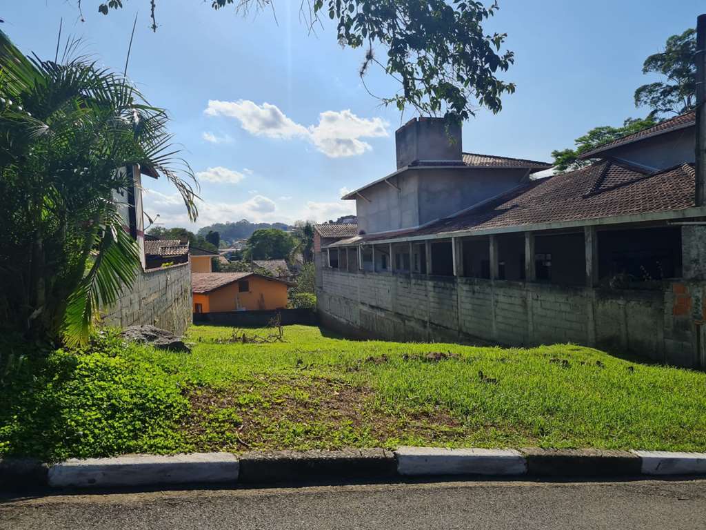 Terreno (Em condomínio) à Venda, 360m² - Bairro Jardim Ipês em Cotia - Só Negócios Rentáveis