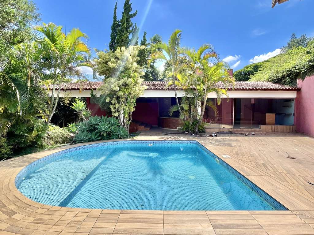 Casa (Alvenaria), com 4 quartos e 4 banheiros à Venda, 409 m² em Carapicuíba/SP - Só Negócios Rentáveis