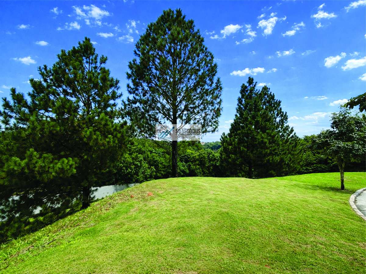  - Terreno à venda no Alphaville Granja Viana em Carapicuíba | Alto padrão próximo ao clube